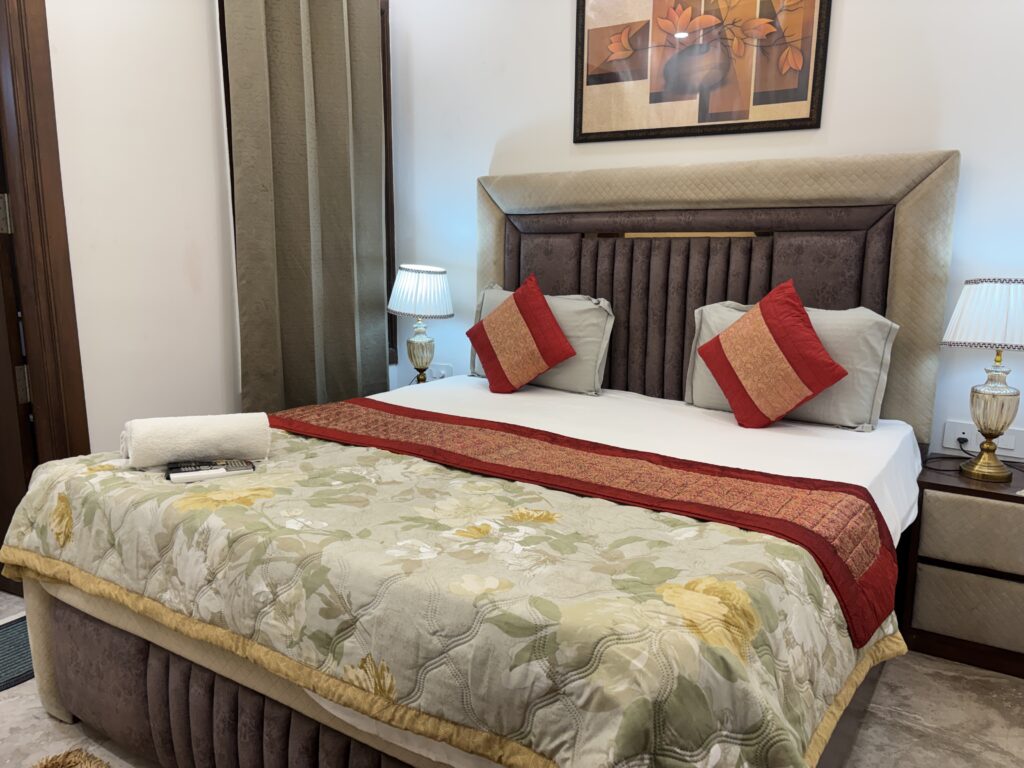 3BHK J-150, Saket — photo 4